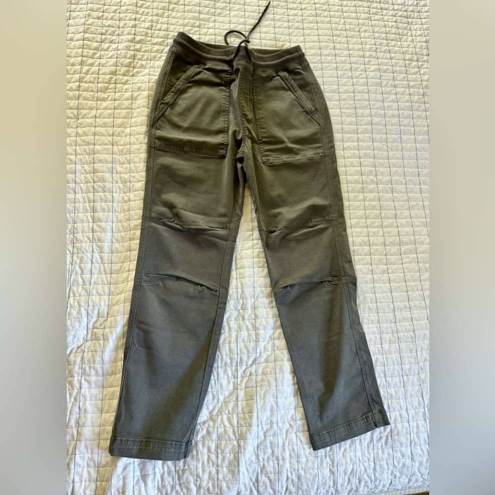 Faherty cargo pants